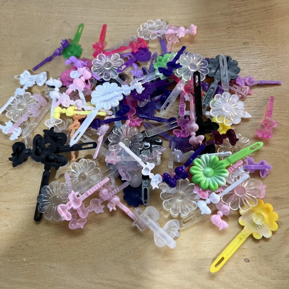 Vintage Barrettes Plastic Hair‎ Clips 80's 90's Flowers Bows Lot of ~100